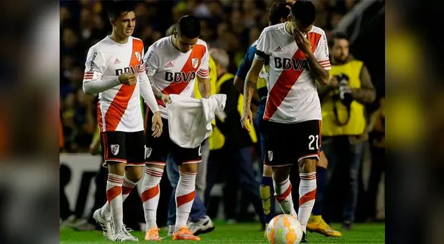 Boca Juniors vs. River Plate: Partido por Copa Libertadores es paralizado por actos de violencia Boca Juniors vs. River Plate: Partido por Copa Libertadores es paralizado por actos de violencia