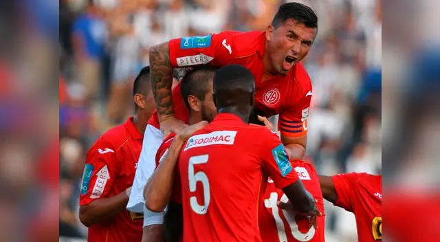 Juan Aurich venció 2-0 a León de Huánuco con goles de Ubierna y Tejada. Juan Aurich venció 2-0 a León de Huánuco con goles de Ubierna y Tejada.
