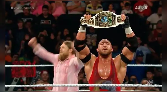 Ryback es el nuevo Campeón Intercontinental.