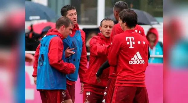 Bayern Múnich: Lewandowski y Boateng casi arman bronca en entrenamiento de hoy Bayern Múnich: Lewandowski y Boateng casi arman bronca en entrenamiento de hoy