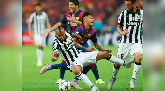 Barcelona vs. Juventus: Neymar sufre tras la dura marca de Arturo Vidal.