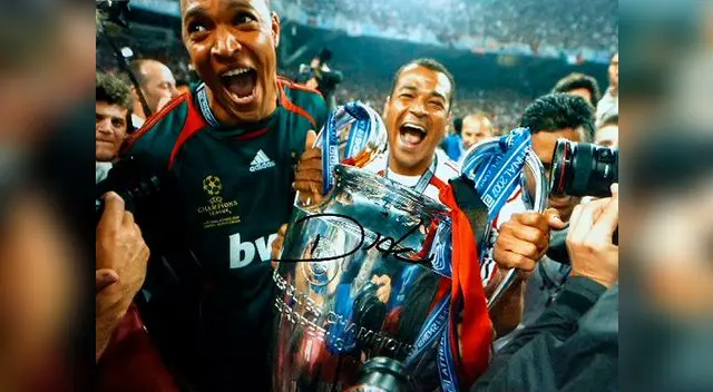 Cafú logro el bicampeonato en la Libertadores con Sao Paulo en 1992-93 y dos títulos de Champions con el AC Milán en 2003 y 2007. Cafú logro el bicampeonato en la Libertadores con Sao Paulo en 1992-93 y dos títulos de Champions con el AC Milán en 2003 y 2007.
