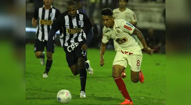 Alianza Lima vs. Universitario: clásico por el fútbol peruano en Trujillo.