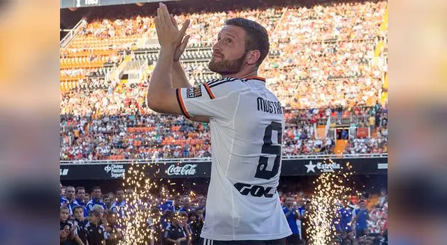 Shkodran Mustafi anotó 4 goles en 33 partidos con el Valencia la temporada pasada. Shkodran Mustafi anotó 4 goles en 33 partidos con el Valencia la temporada pasada.