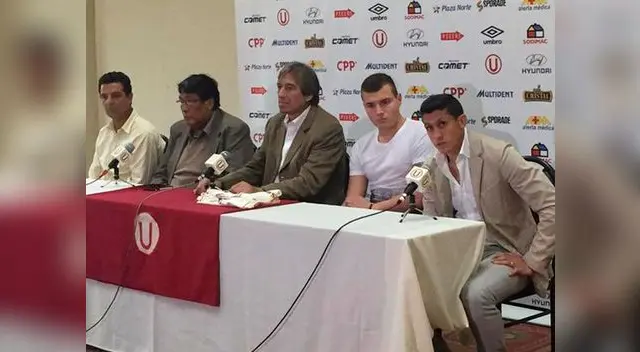 Maximiliano Giusti y Henry Giménez en su presentación como nuevos jugadores de la "U".