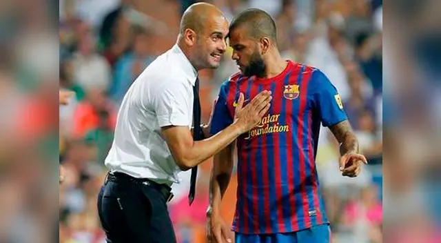 Pep Guardiola dirigió a Dani Alves en Barcelona entre 2008 y 2012. Pep Guardiola dirigió a Dani Alves en Barcelona entre 2008 y 2012.