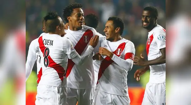 Perú: la 'bicolor' subió quince puestos en el ránking mensual de la FIFA. Perú: la 'bicolor' subió quince puestos en el ránking mensual de la FIFA.