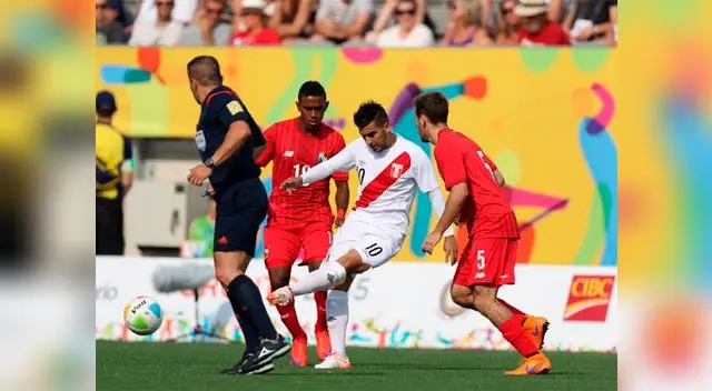 Perú vs. Panamá: Víctor Cedrón fue uno de los hombres más marcados del encuentro