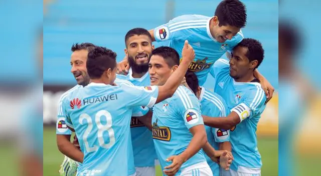 Sporting Cristal campeón del Torneo Apertura tras empate ante Universitario Sporting Cristal campeón del Torneo Apertura tras empate ante Universitario