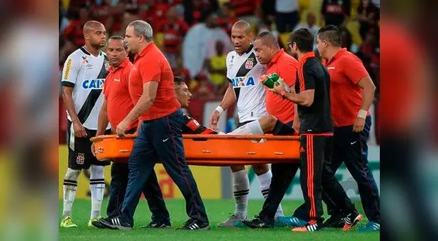 Flamengo vs. Vasco da Gama: Paolo Guerrero salió lesionado y preocupa para amistosos de Perú Flamengo vs. Vasco da Gama: Paolo Guerrero salió lesionado y preocupa para amistosos de Perú
