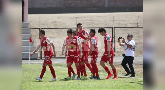 Universitario de Deportes venció 2-1 a Alianza Atlético por Torneo Clausura.