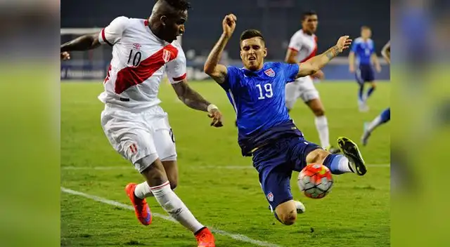 Perú cayó luchando 2-1 ante Estados Unidos en Washington