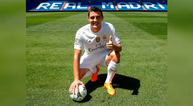 Mateo Kovacic firmó por el Real Madrid hasta 2021. Mateo Kovacic firmó por el Real Madrid hasta 2021.