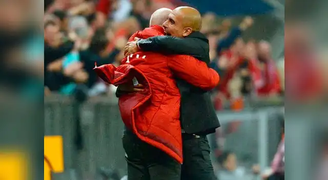  Bayern Múnich: Pep Guardiola y su expresión de felicidad tras los 5 goles de Lewandowski.