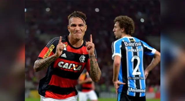 Paolo Guerrero le anotó a su último gol a Sao Paulo. El peruano lloró en la celebración.