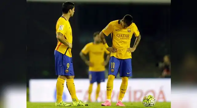 Luis Suárez y Neymar se lamentan de la goleada del Barcelona a manos del Celta de Vigo. Luis Suárez y Neymar se lamentan de la goleada del Barcelona a manos del Celta de Vigo.