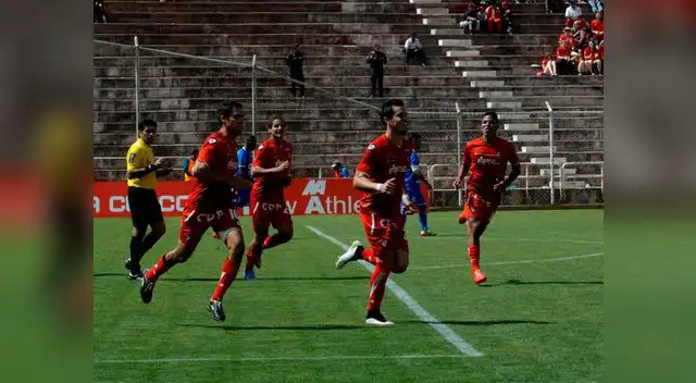 Sporting Cristal vs. Cienciano EN VIVO: 'rimenses' caen 1-0 por el Torneo Clausura Sporting Cristal vs. Cienciano EN VIVO: 'rimenses' caen 1-0 por el Torneo Clausura