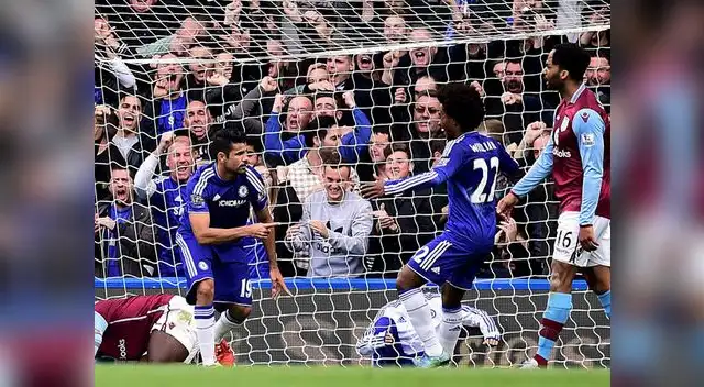 Diego Costa celebra su gol 