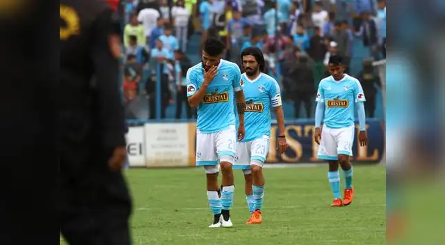 Jugadores celestes lamentan el empate en casa Jugadores celestes lamentan el empate en casa