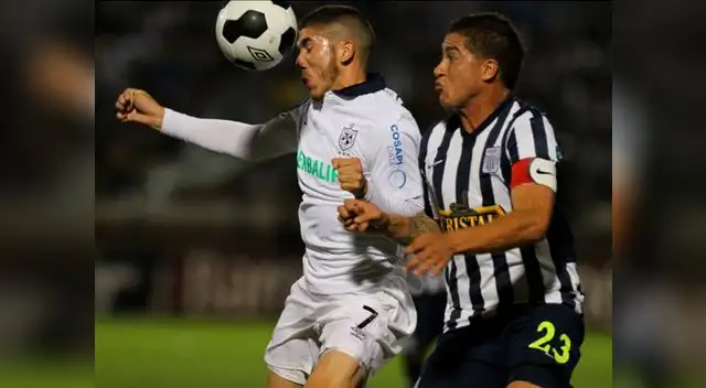 Santiago Silva y Walter Ibáñez en el Alianza Lima vs. San Martín por la final del Torneo del Inca 2014. Santiago Silva y Walter Ibáñez en el Alianza Lima vs. San Martín por la final del Torneo del Inca 2014.