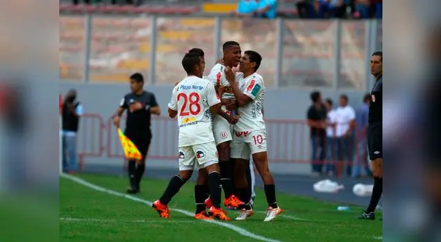 Universitario venció 2-1 a Sporting Cristal y clasificó a la Copa Sudamericana