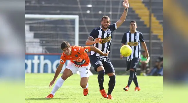 Mauro Guevgeozián dice adiós a Alianza Lima para 2016. Mauro Guevgeozián dice adiós a Alianza Lima para 2016.