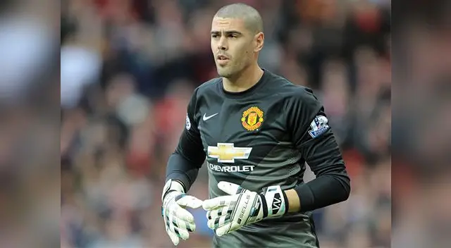 Víctor Valdés fue arquero del Barcelona durante 10 temporadas. Víctor Valdés fue arquero del Barcelona durante 10 temporadas.