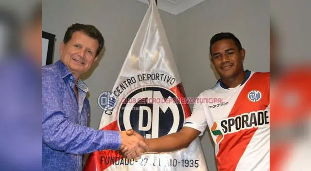Jersson Vásquez es el nuevo refuerzo del Deportivo Municipal. Llega de la San Martín. 