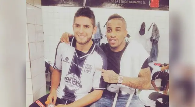 Jeffersón felicitó al Kaiser por "debut" con la mica blanquiazul.
