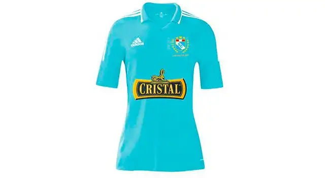 Esta sería la renovada camiseta 'celeste' 