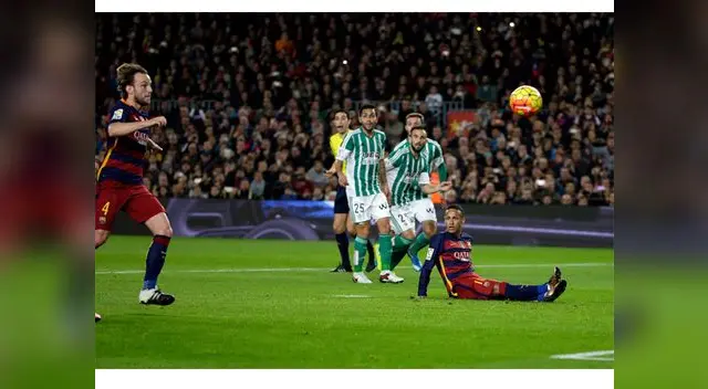 Neymar lleva 14 goles en la temporada 
