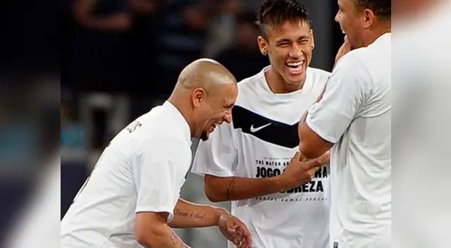 Roberto Carlos convencerá a Neymar para que vaya al Real Madrid