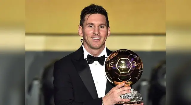 Tras ganar su quinto Balón de Oro, Lionel Messi aseguró que le gustaría retirarse en Argentina. 