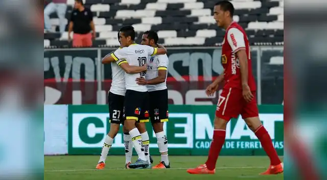 Braynner García se lamenta en plena celebración del 1-0 de Colo Colo. Braynner García se lamenta en plena celebración del 1-0 de Colo Colo.