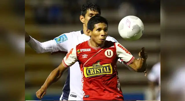 Flores en carpeta de varios equipos chilenos  Flores en carpeta de varios equipos chilenos