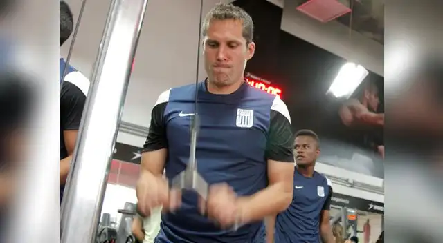 Tras casi dos décadas de carrera, golero ya piensa en el retiro Tras casi dos décadas de carrera, golero ya piensa en el retiro