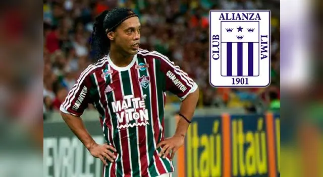 Ronaldinho llegó desde México al Fluminense a mediados del 2015  Ronaldinho llegó desde México al Fluminense a mediados del 2015