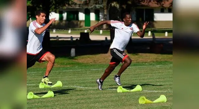 Luis Advíncula ayudo con una asistencia en el triunfo de Newell's Old Boys Luis Advíncula ayudo con una asistencia en el triunfo de Newell's Old Boys
