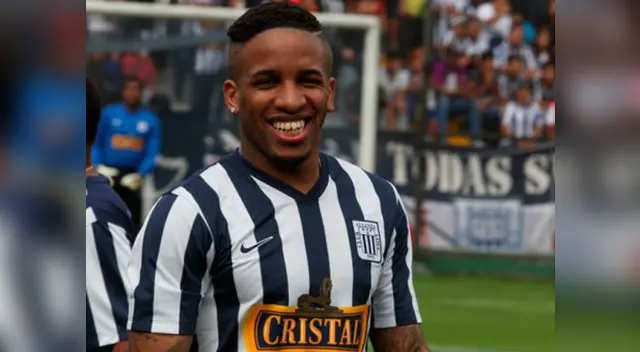 Jefferson Farfán volvería a Alianza Lima luego de 12 años. Jefferson Farfán volvería a Alianza Lima luego de 12 años.