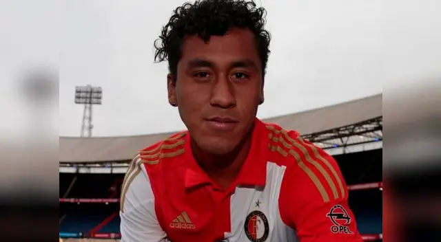 Renato Tapia nuevo jugador del Feyenoord
