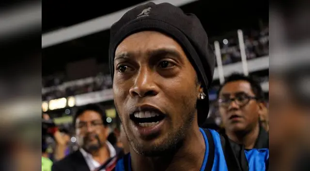 Ronaldinho casi fue victima de robo al llegar a Ecuador Ronaldinho casi fue victima de robo al llegar a Ecuador