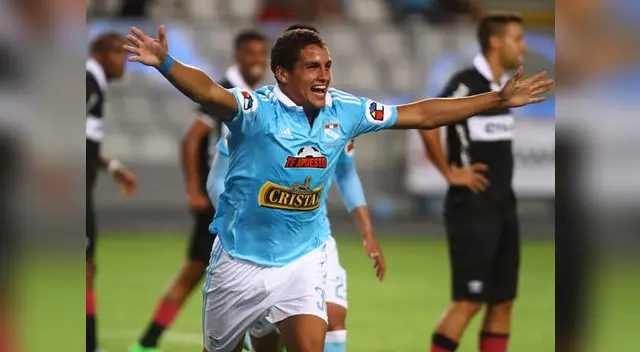 Sporting Cristal venció 2-1 al Montevideo Wanderers en La Noche de la Raza Celeste. Sporting Cristal venció 2-1 al Montevideo Wanderers en La Noche de la Raza Celeste.