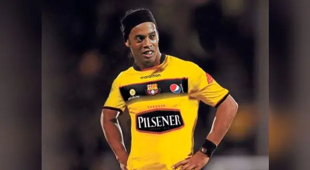 Millonada la que ganó 'Dinho' por un partido con el equipo ecuatoriano Millonada la que ganó 'Dinho' por un partido con el equipo ecuatoriano