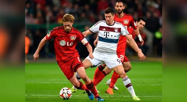 'Bávaros' y 'Aspirinas' se enfrentan por una nueva fecha de la Bundesliga 'Bávaros' y 'Aspirinas' se enfrentan por una nueva fecha de la Bundesliga