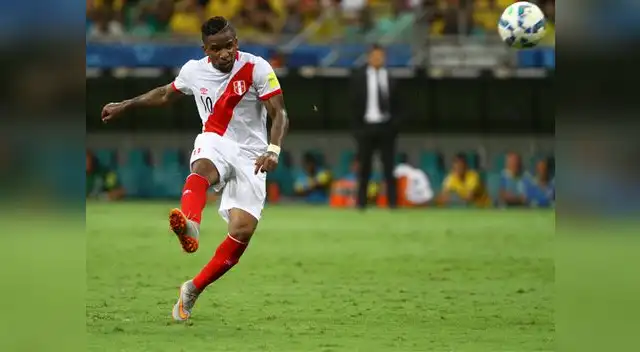 Jefferson Farfán recibirá ayuda psicológica para enfrentar eliminatorias Jefferson Farfán recibirá ayuda psicológica para enfrentar eliminatorias