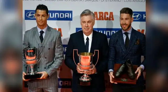 El "Comandante" junto a Ancelotti (mejor DT) y Sergio Ramos (Mejor jugador de la selección) El "Comandante" junto a Ancelotti (mejor DT) y Sergio Ramos (Mejor jugador de la selección)