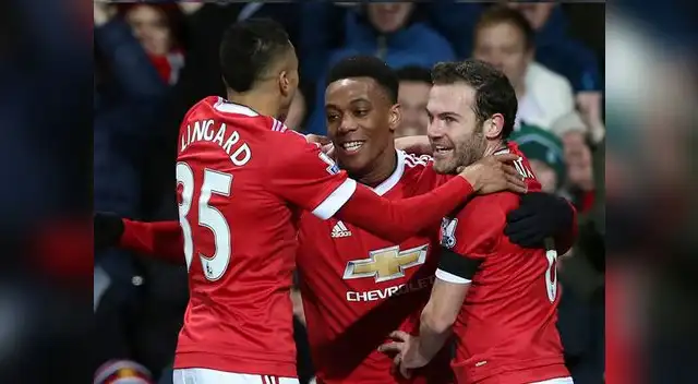 Manchester United vs. Midtjylland EN VIVO por Europa League. Manchester United vs. Midtjylland EN VIVO por Europa League.