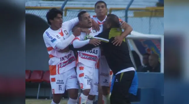Ayacucho FC logró su primer triunfo en el Torneo Apertura con gol de Jesús Arrieta.