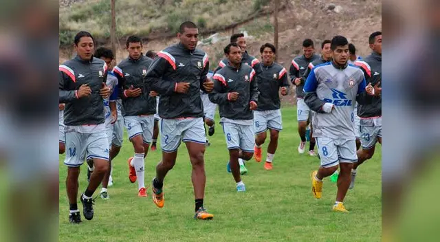 Ayacucho FC vs. Comerciantes EN VIVO por Torneo Apertura.