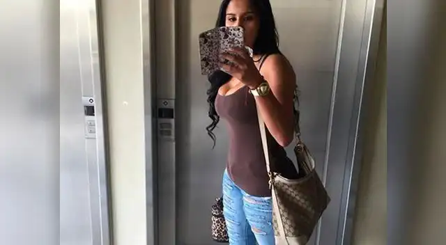 Es mamá de tres hijos y así luce una envidiable figura. Es mamá de tres hijos y así luce una envidiable figura.